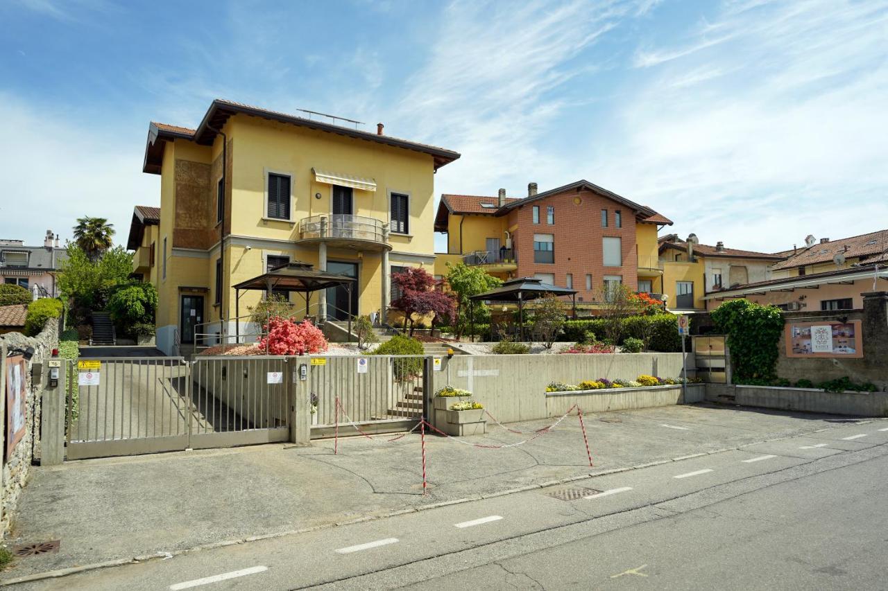 Ortensia Penthouse Leonardo Academy, Mxp & Laghi Sesto Calende Bagian luar foto